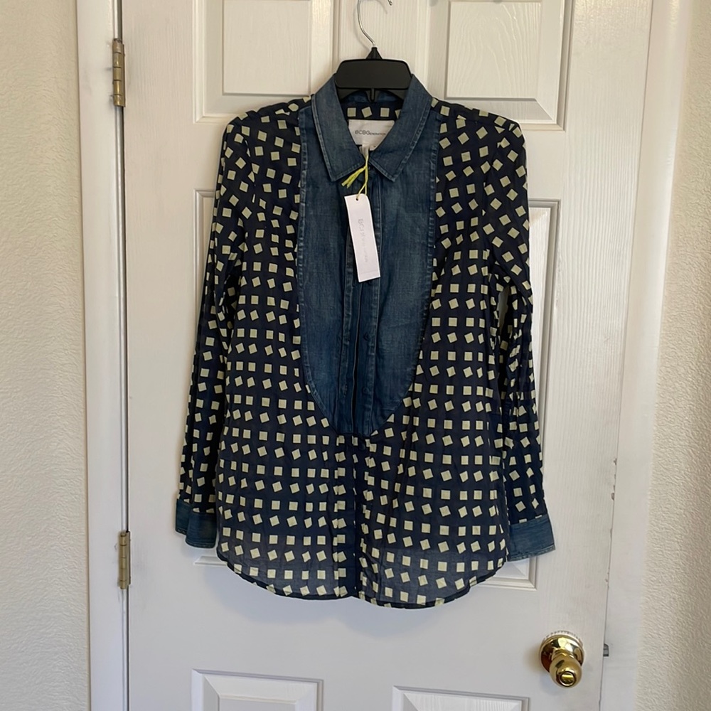NWT BCBGeneration denim chambray shirt with print